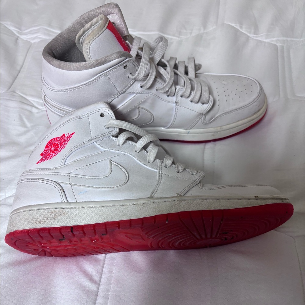 Air Jordan 1 Mid Prem 'White Infrared'